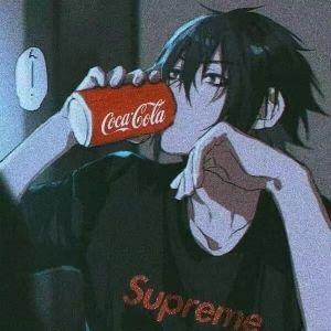 Alieneee avatar