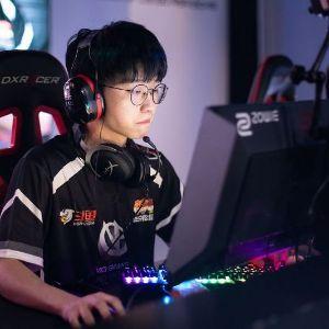 Player Qinzhe avatar