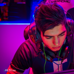 Player slaashNN avatar