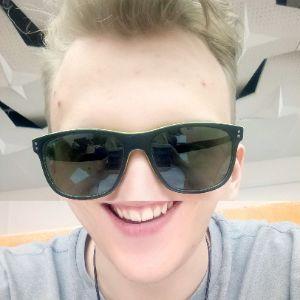 DBuilD avatar