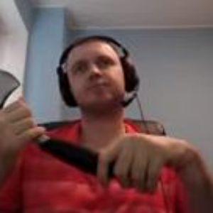 KnEEwEE avatar