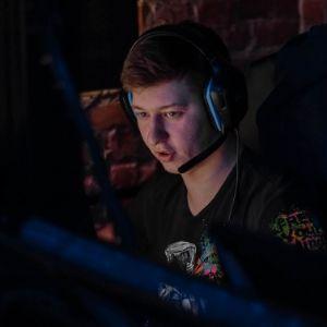 Player ShuNi1337 avatar