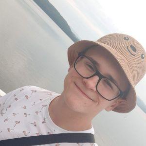 MlodyPz avatar
