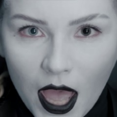 Слушать песню я заливаю глаза. Её глаза ремикс. Группа ic3peak. Кредо голубые глаза ремикс. Пусть всё горит пусть всё.