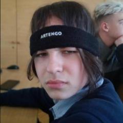 D9D9Tolik