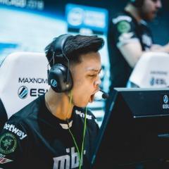 Player CuRsEdqq avatar