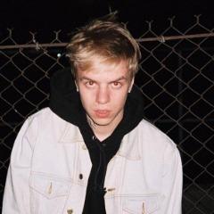qwimeR avatar